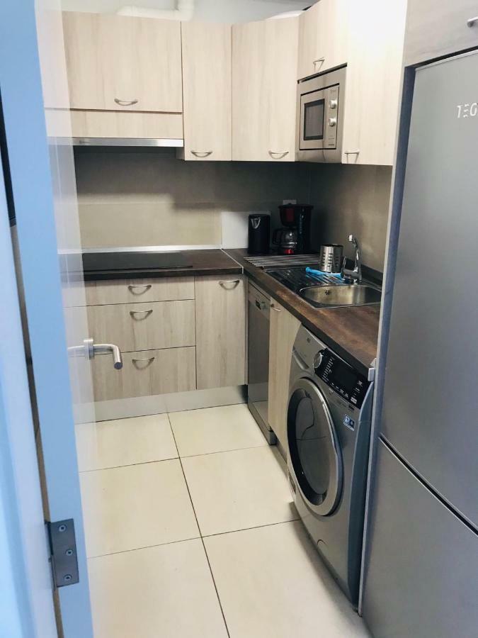 Estudio Nuevo Con Bano, Cocina Y Gran Terraza Лос Реалехос Екстериор снимка